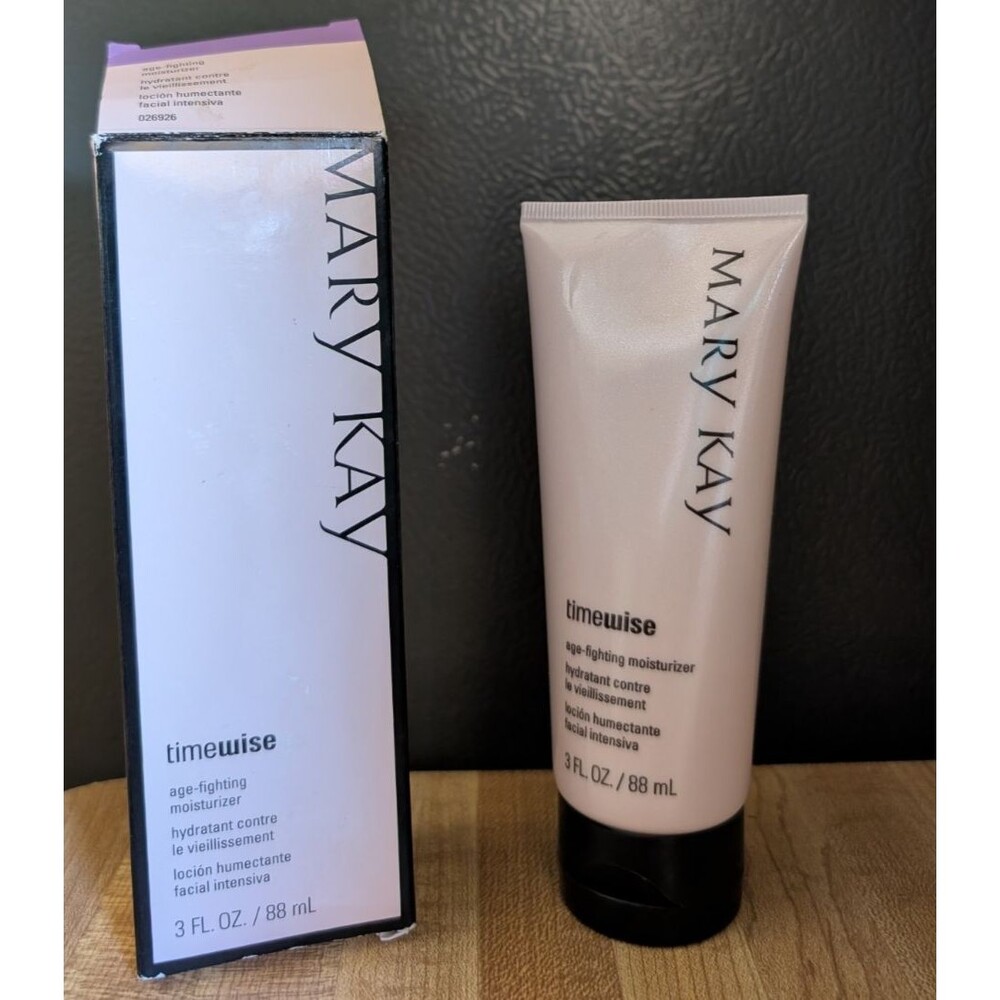 Mary Kay Timewise Age Fighting Moisturizer Combination Oily 026926 New In Box